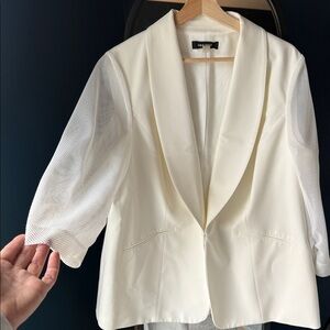 Nine West ivory Blazer with Mesh Sleeves